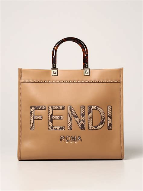 borsa a mano rigida fendi limited|farfetch borse fendi.